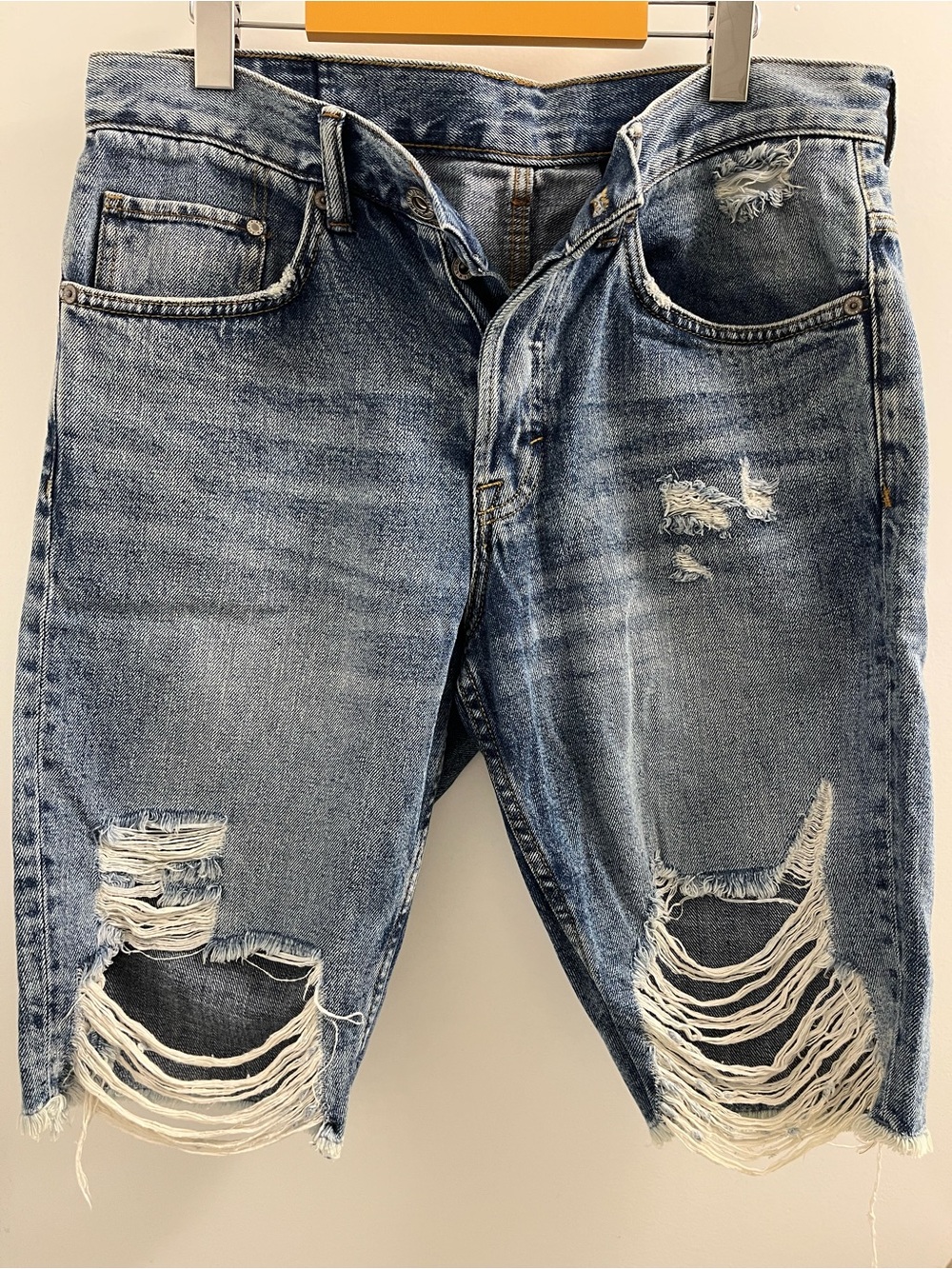 H & M Distressed Denim Men's Shorts Blue 32